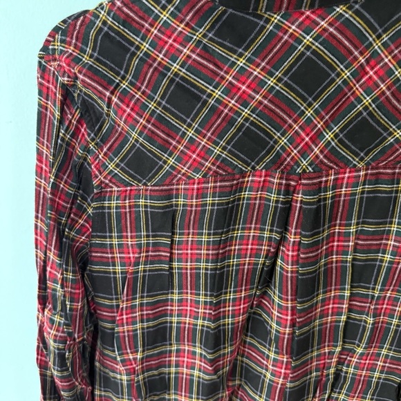 Altar’d State Red and Black Plaid Button-Up Shirt Size Medium Christmas - Picture 6 of 7